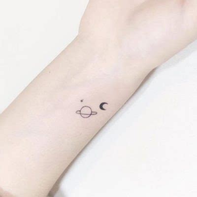 20 de tatuaje mici și finuțe, care fac furori pe Pinterest